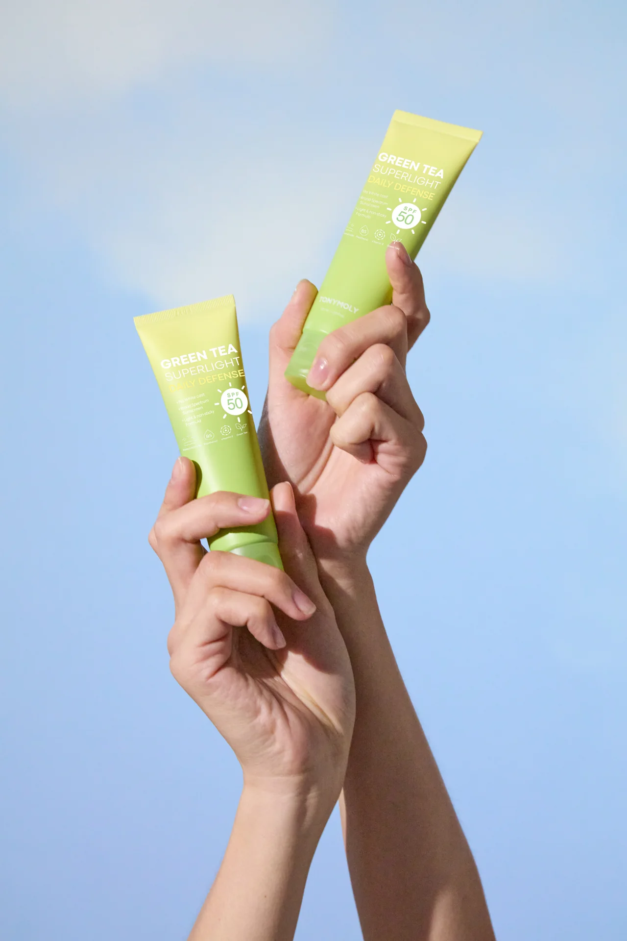 TM - Green Tea Superlight Daily Defense 50 SPF Sunscreen